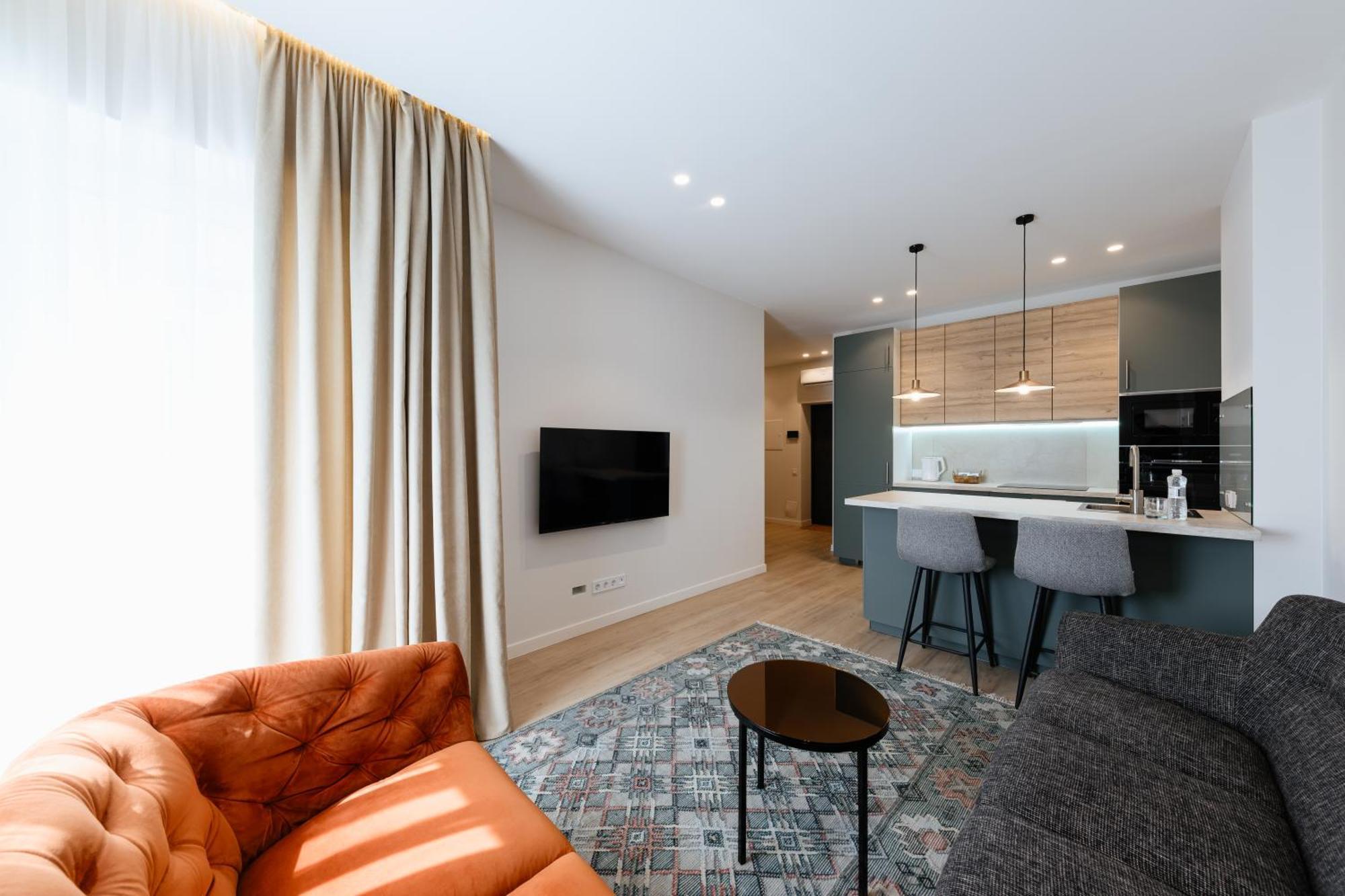 Мм Group Apartment Ujgorod Dış mekan fotoğraf
