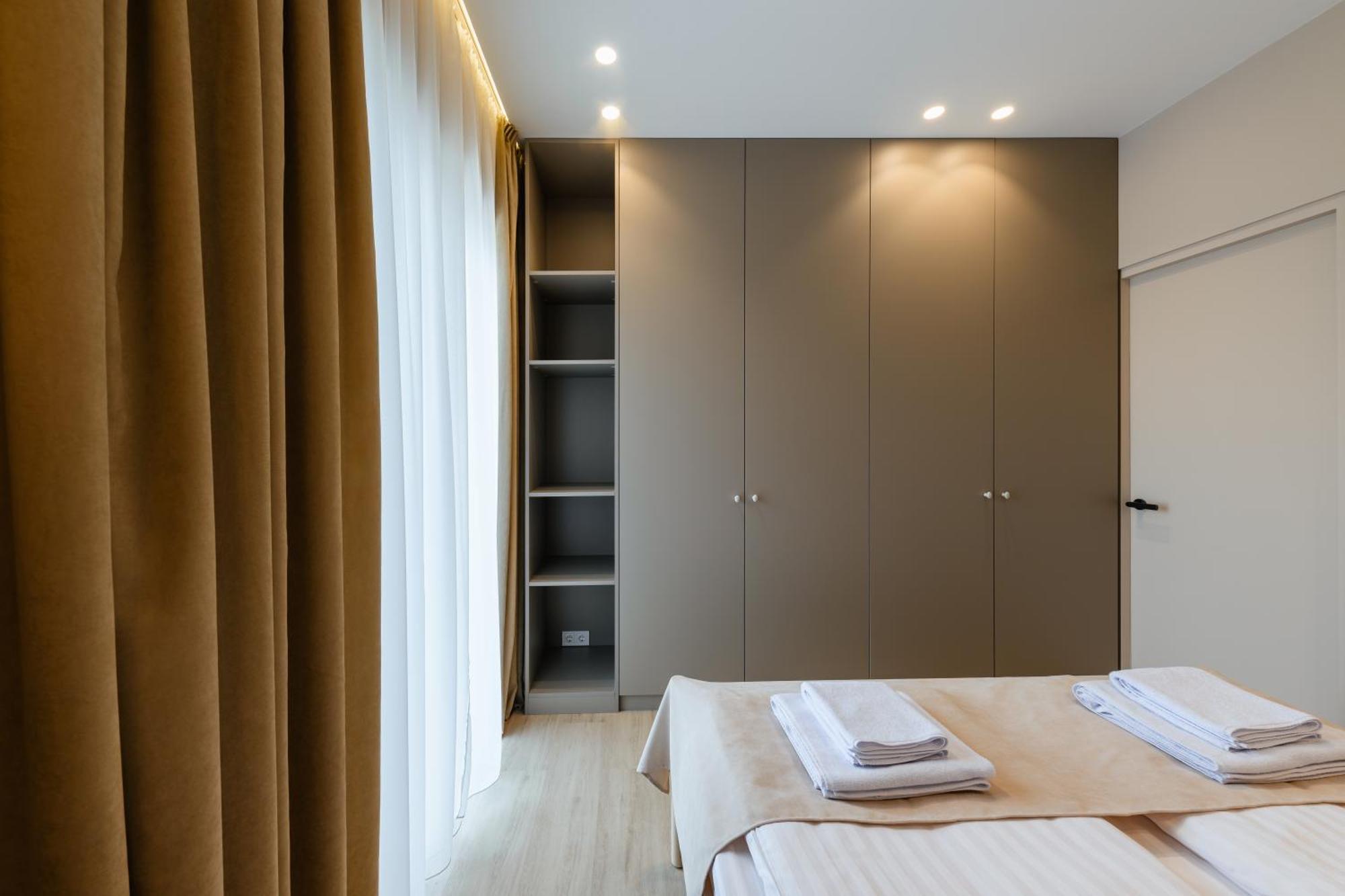Мм Group Apartment Ujgorod Dış mekan fotoğraf
