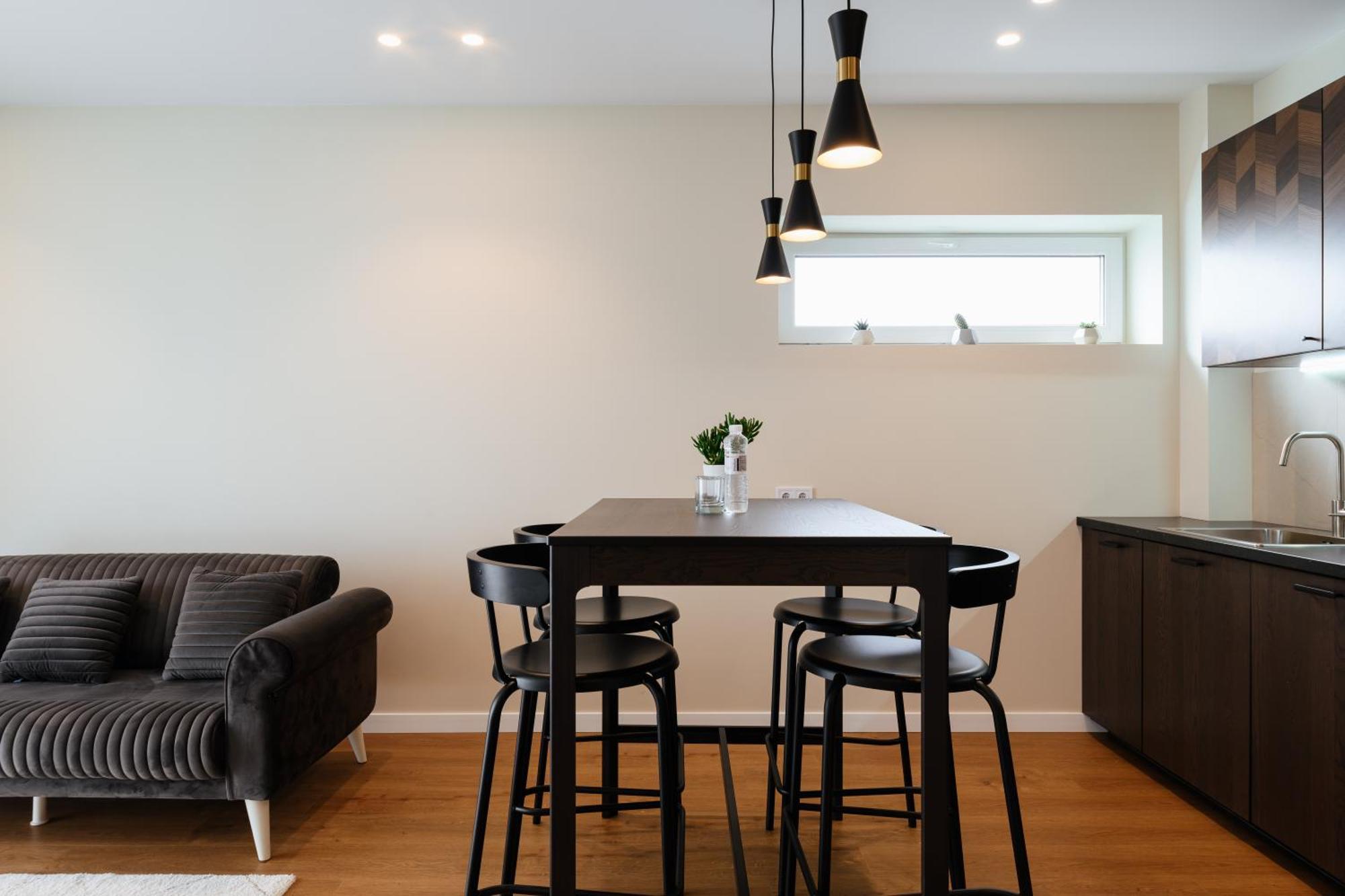 Мм Group Apartment Ujgorod Dış mekan fotoğraf
