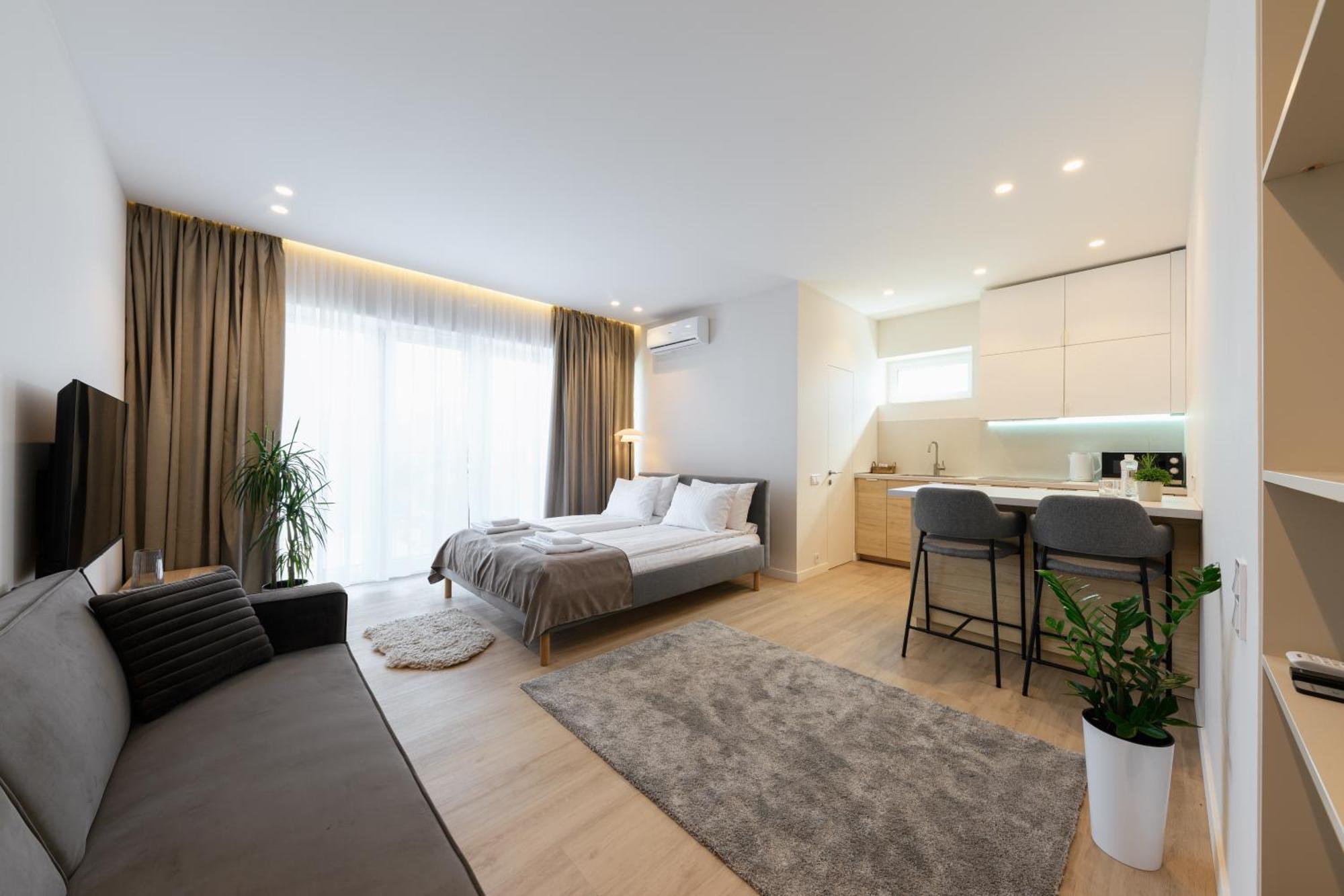 Мм Group Apartment Ujgorod Dış mekan fotoğraf