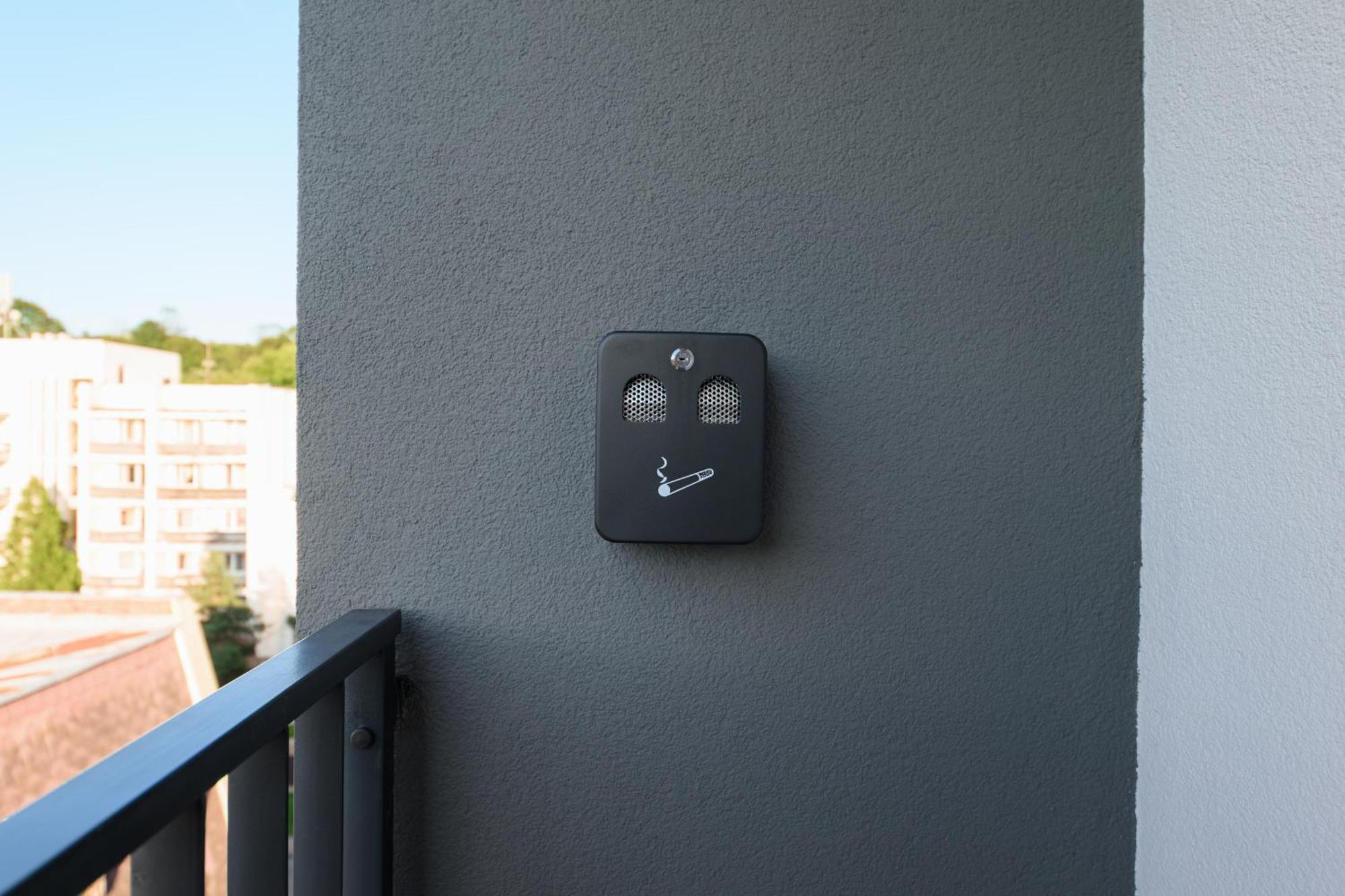 Мм Group Apartment Ujgorod Dış mekan fotoğraf