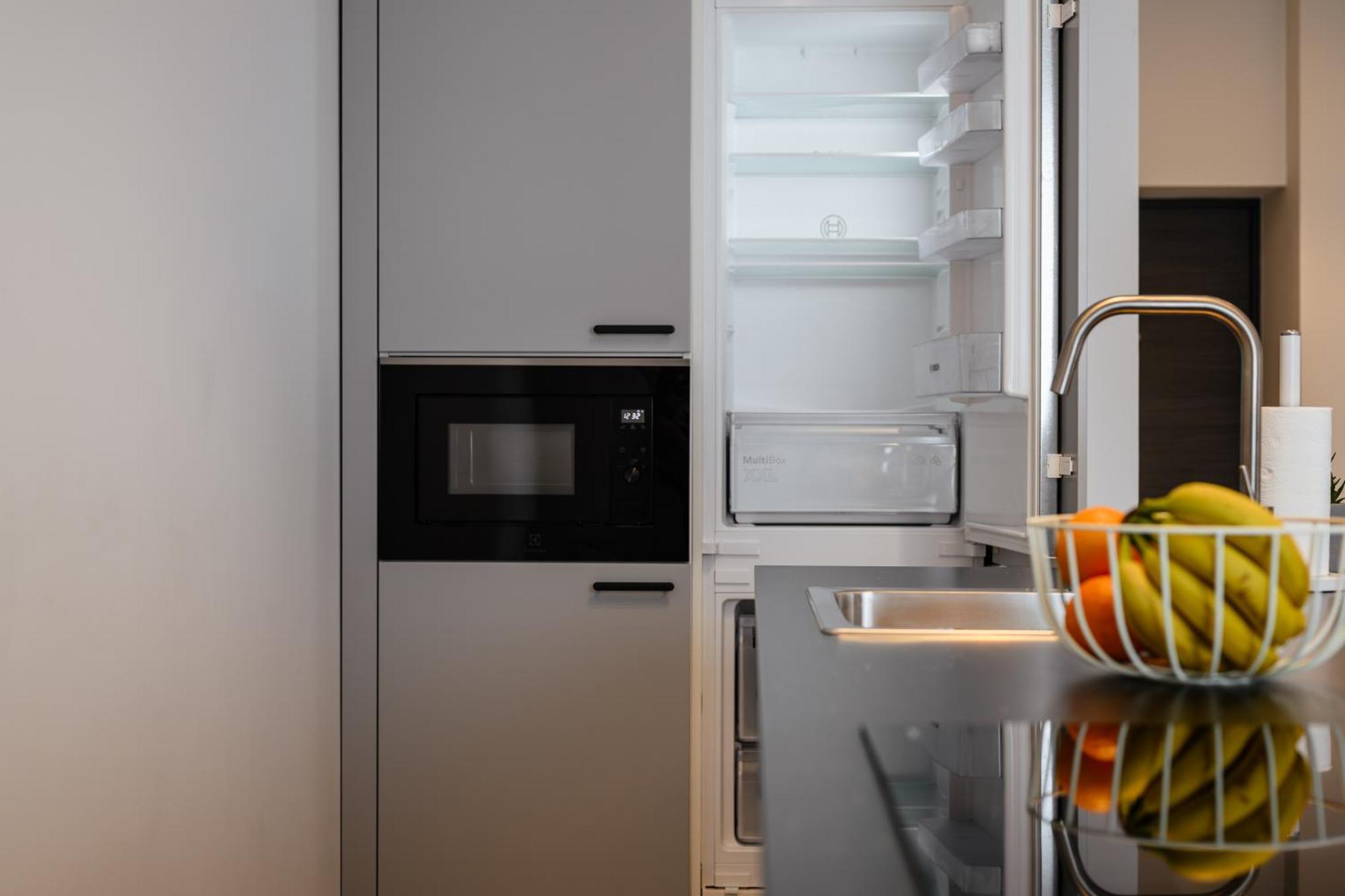 Мм Group Apartment Ujgorod Dış mekan fotoğraf